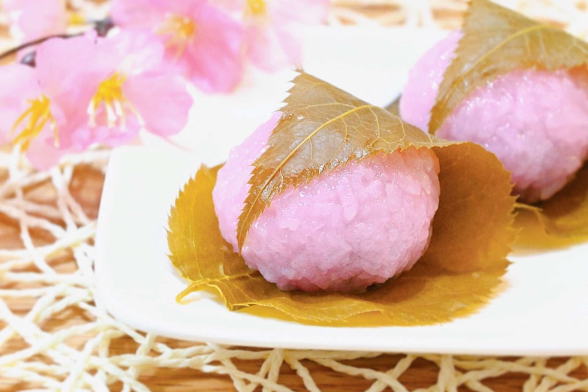 春季限定！桜もち【茨木市・創作和菓子SENSE】