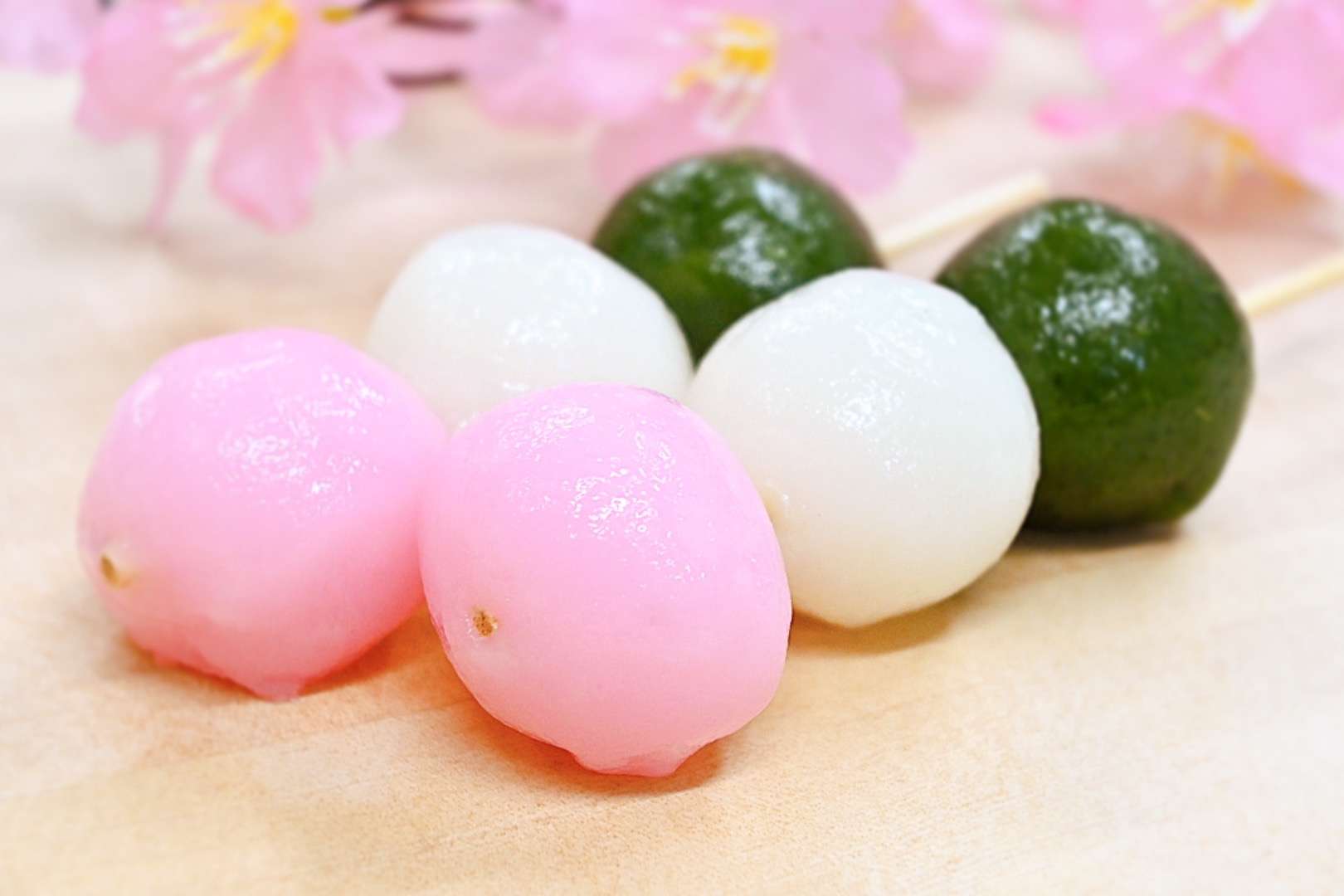 花見団子　販売開始しました